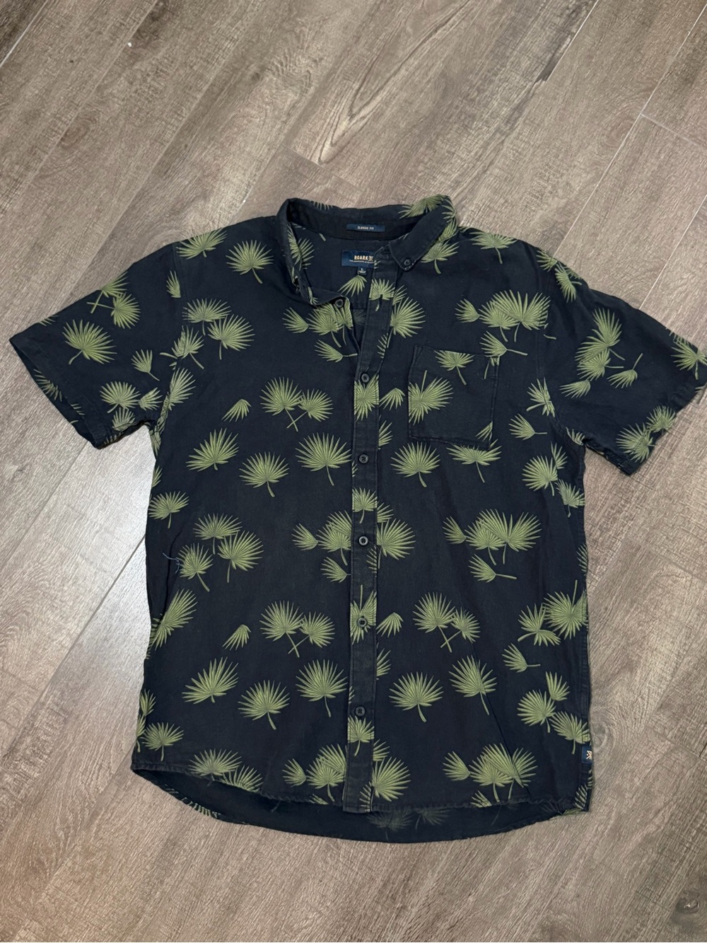 Roark Button Down Shortsleeve Shirt - Large